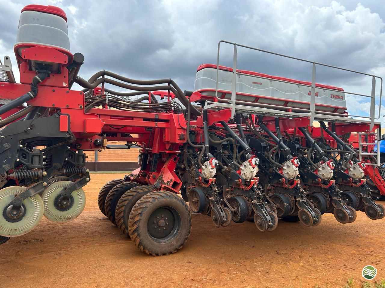 PLANTADEIRA JUMIL JM 8090 PD TERRA Guimáquina - Revendedor Jacto RONDONOPOLIS MATO GROSSO MT